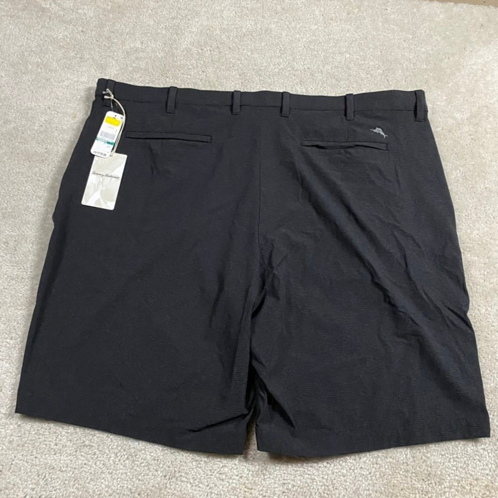 Tommy Bahama Shorts Mens 46 Black IslandZone Chip Shot Golf UPF 30 Performance